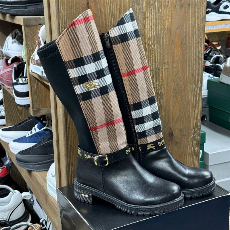 Burberry Stiefel